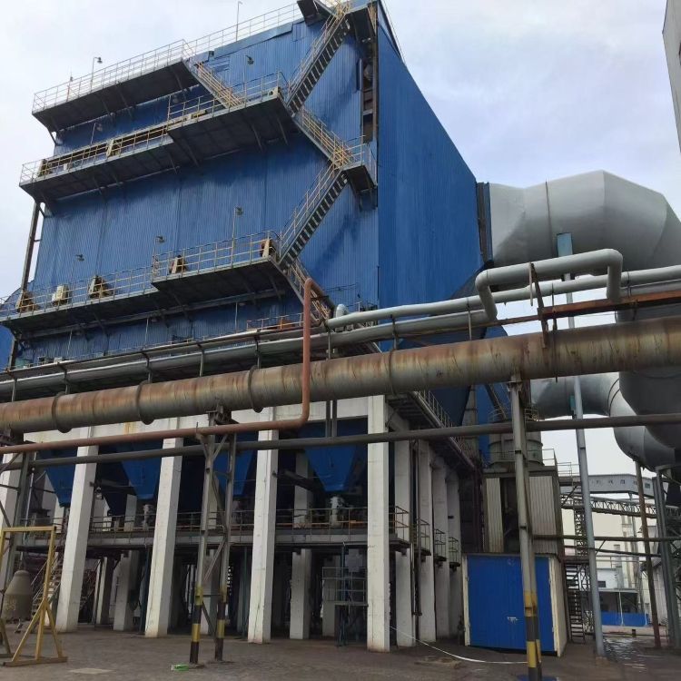 Industrial dust collection installation and ductwork